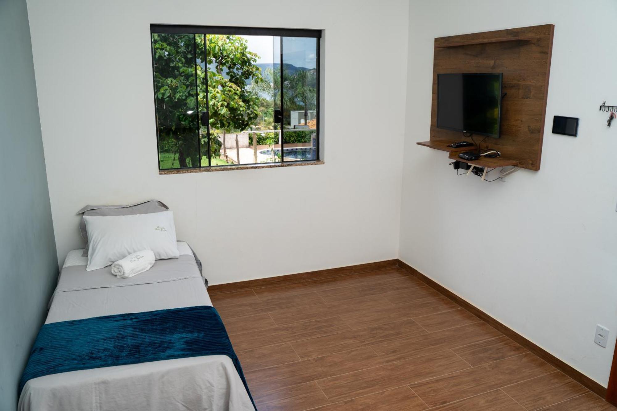 Casa Com Piscina Vista Para Lago, 03 Quartos Confortaveis Capitólio Buitenkant foto