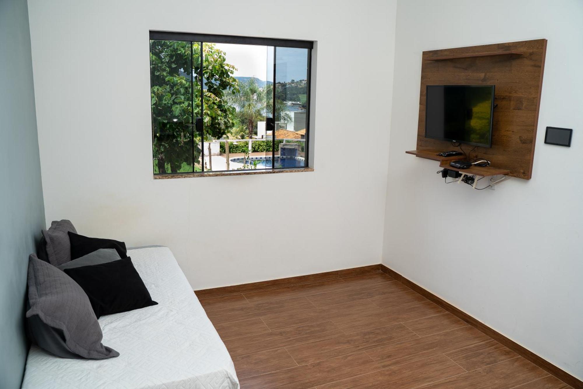 Casa Com Piscina Vista Para Lago, 03 Quartos Confortaveis Capitólio Buitenkant foto